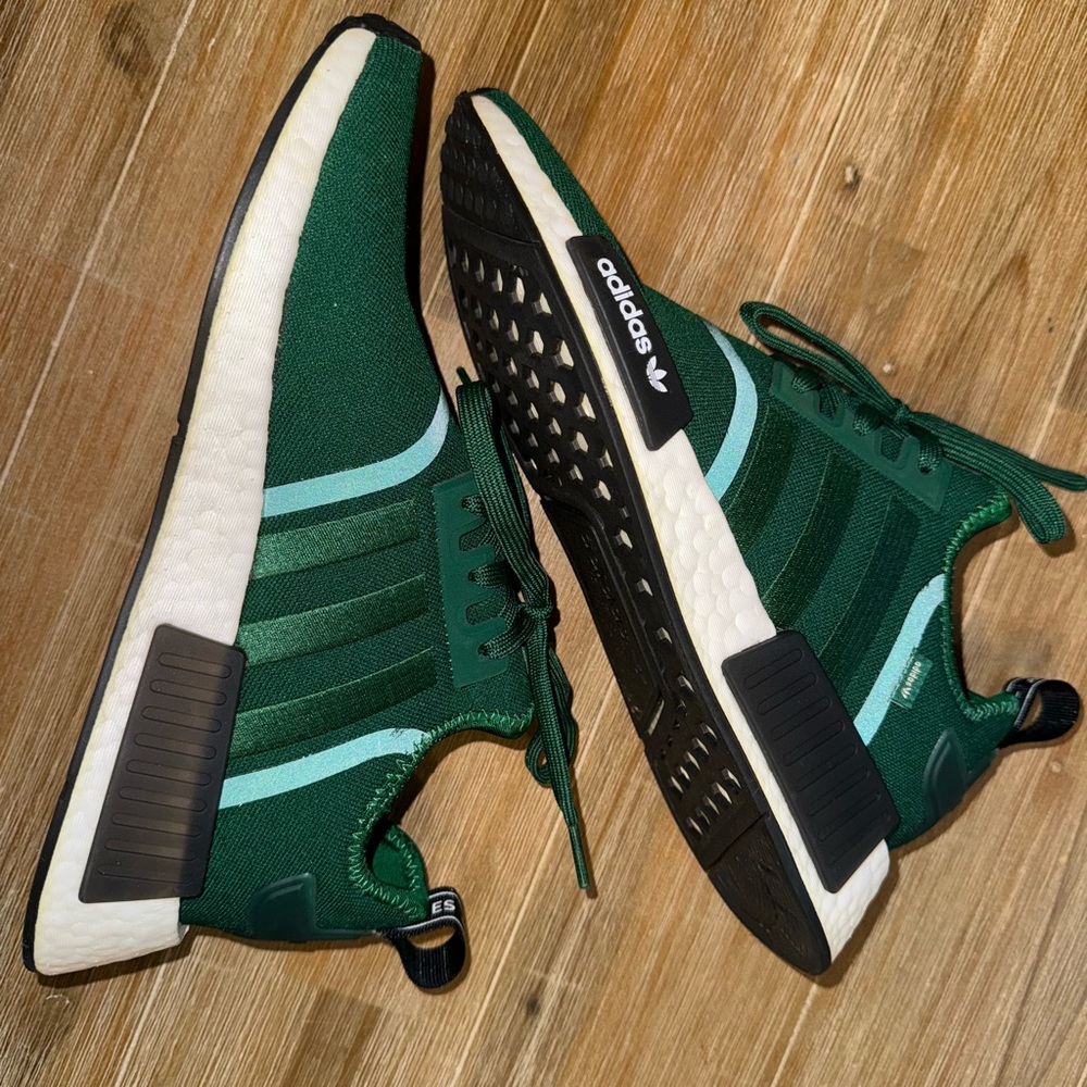 Adidas - Picture 4 of 7